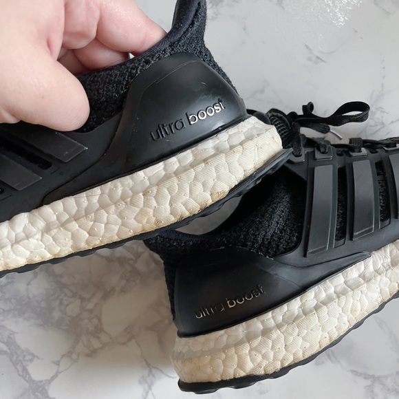 Adidas Women Black Ultraboost Size 6.5 - Picture 8 of 11